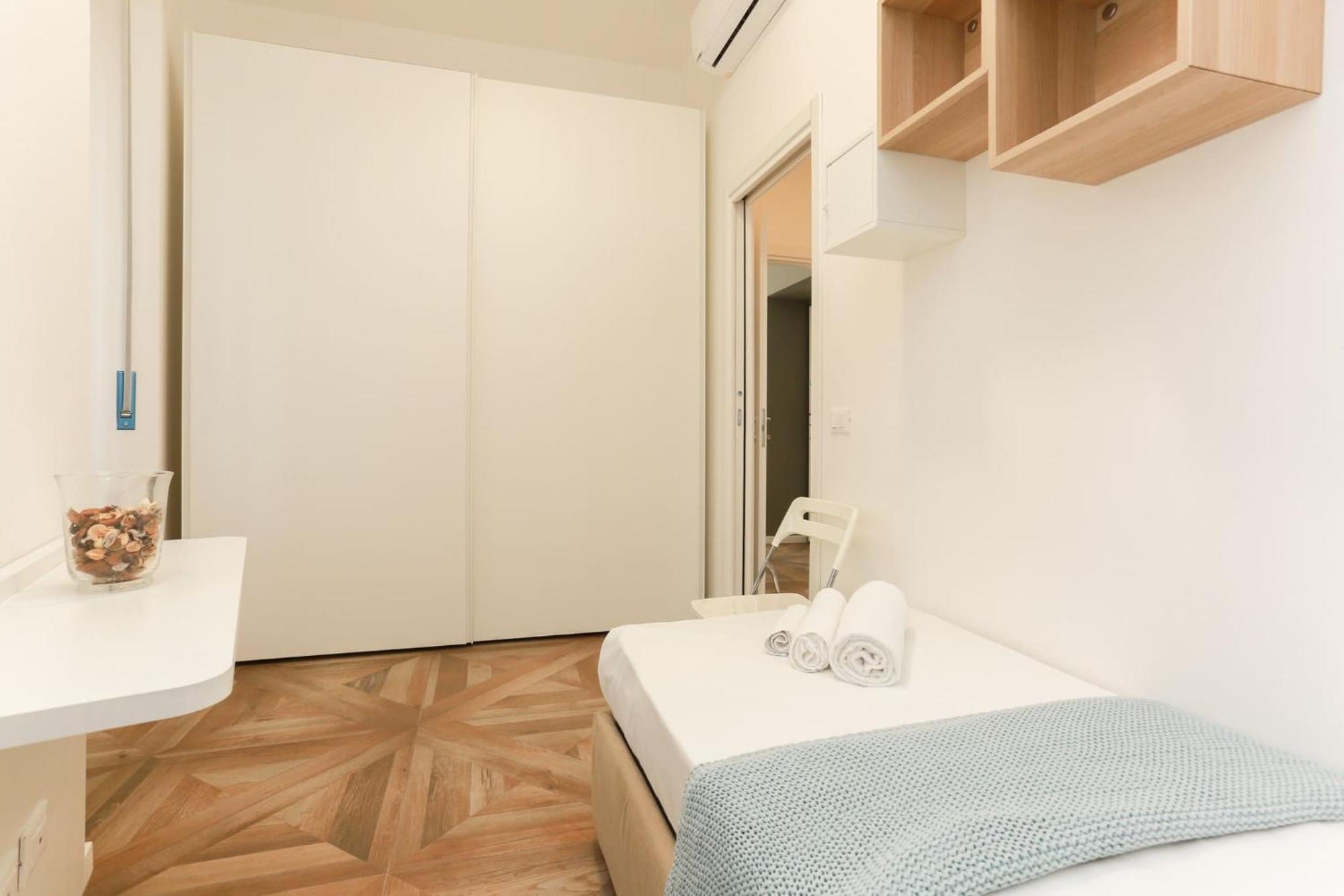The Best Rent - Modern Apartment Near Bocconi University มิลาน ภายนอก รูปภาพ